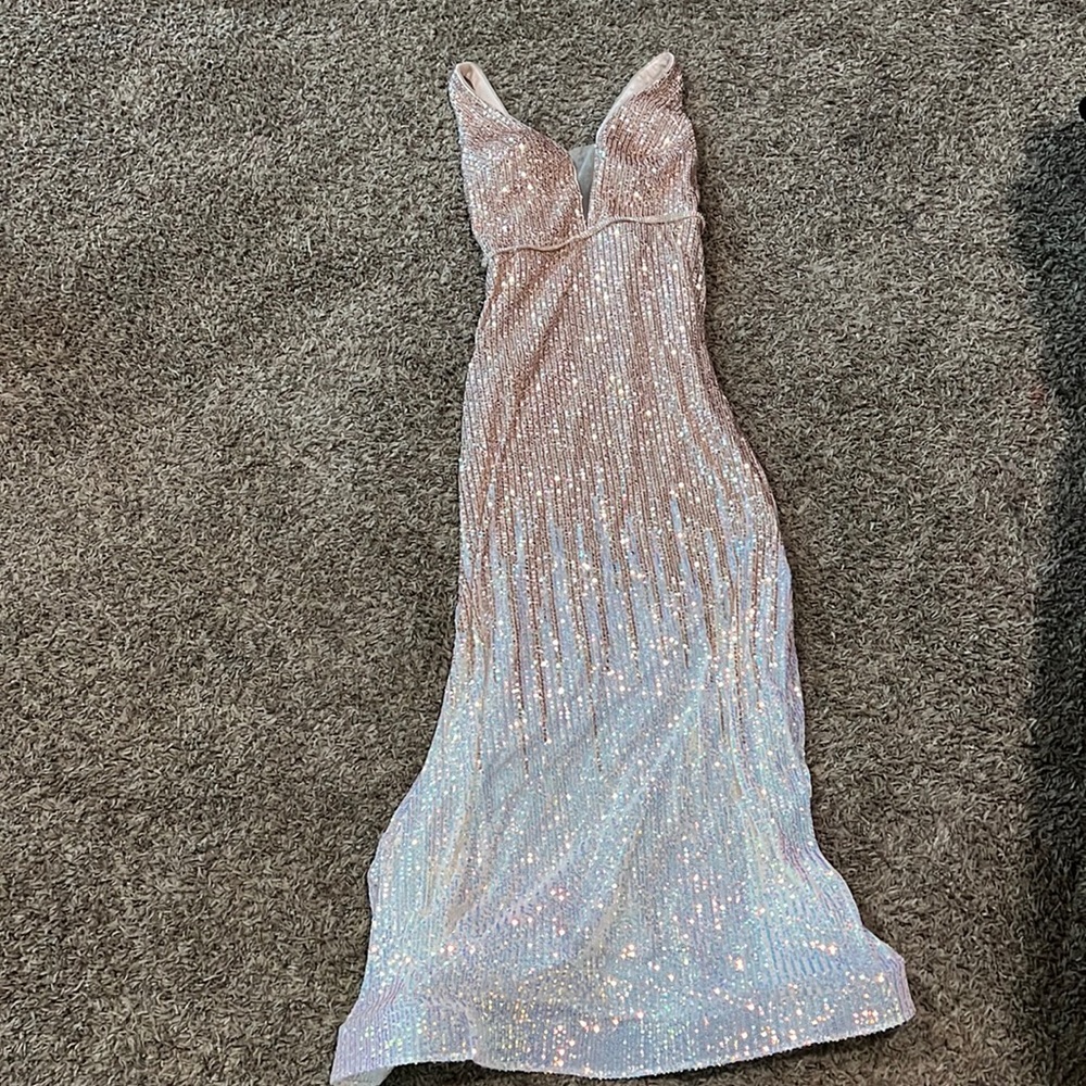 Ombré Dress Never worn. Size 14